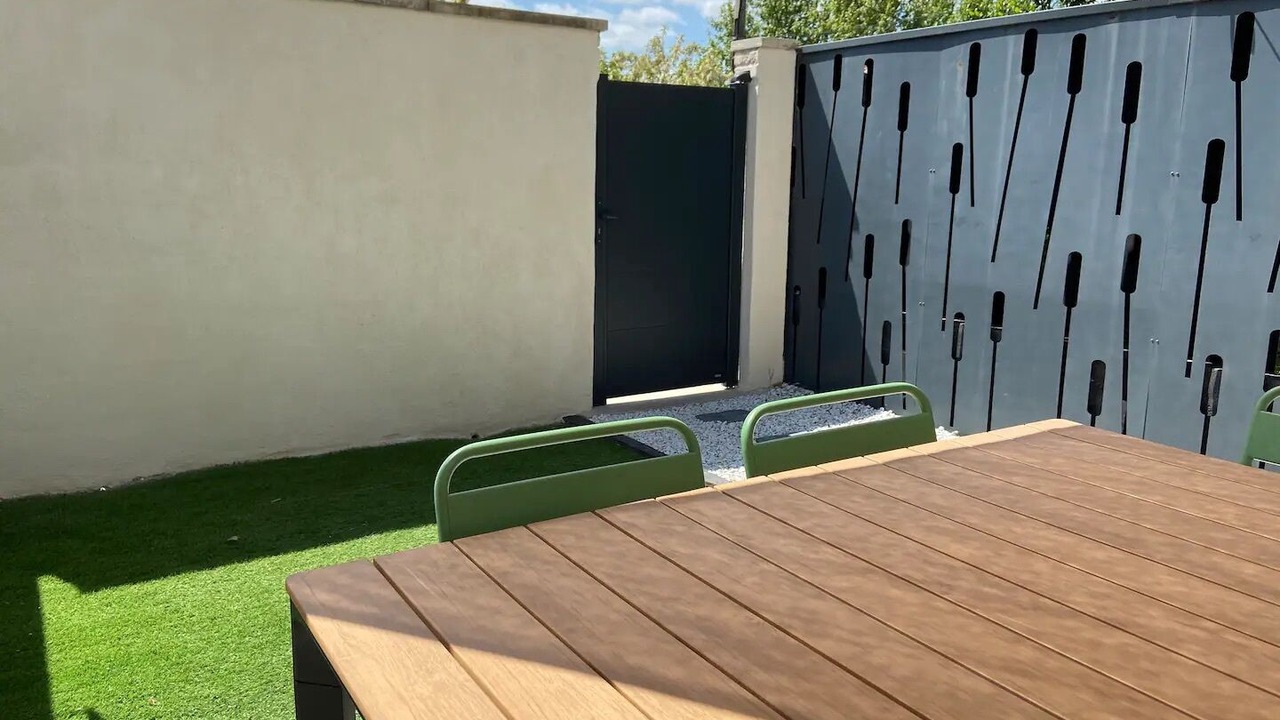 Photo of Outdoor in Morieres-les-Avignon