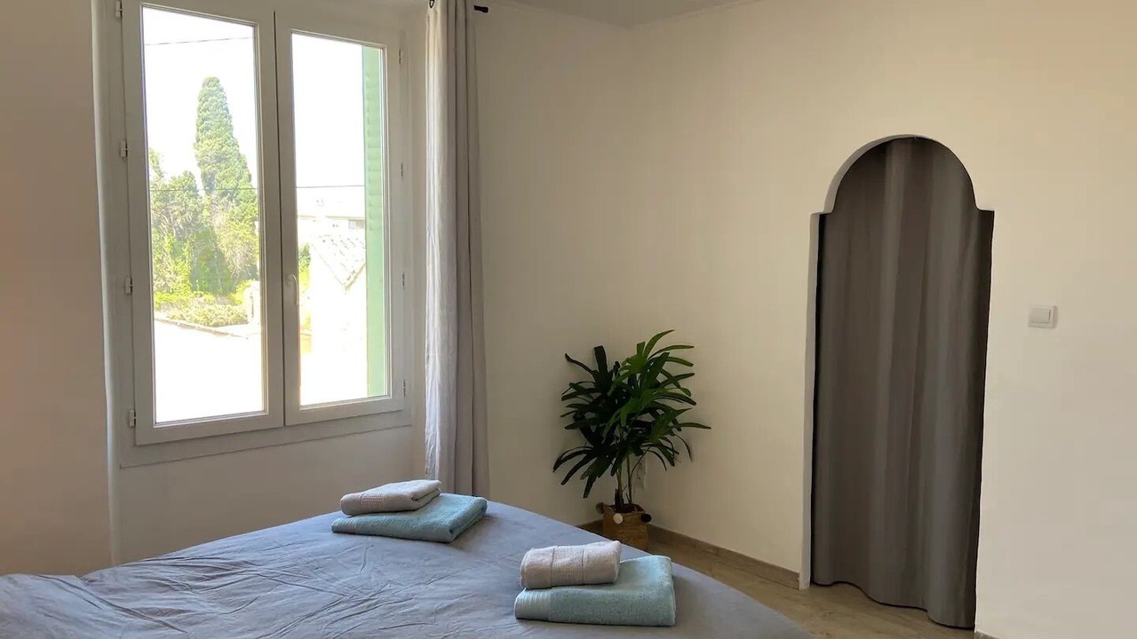 Photo of Bedroom in Morieres-les-Avignon