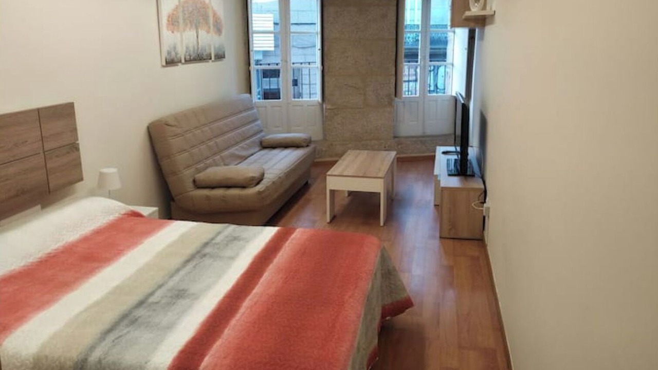 Photo of Bedroom in Casco Vello