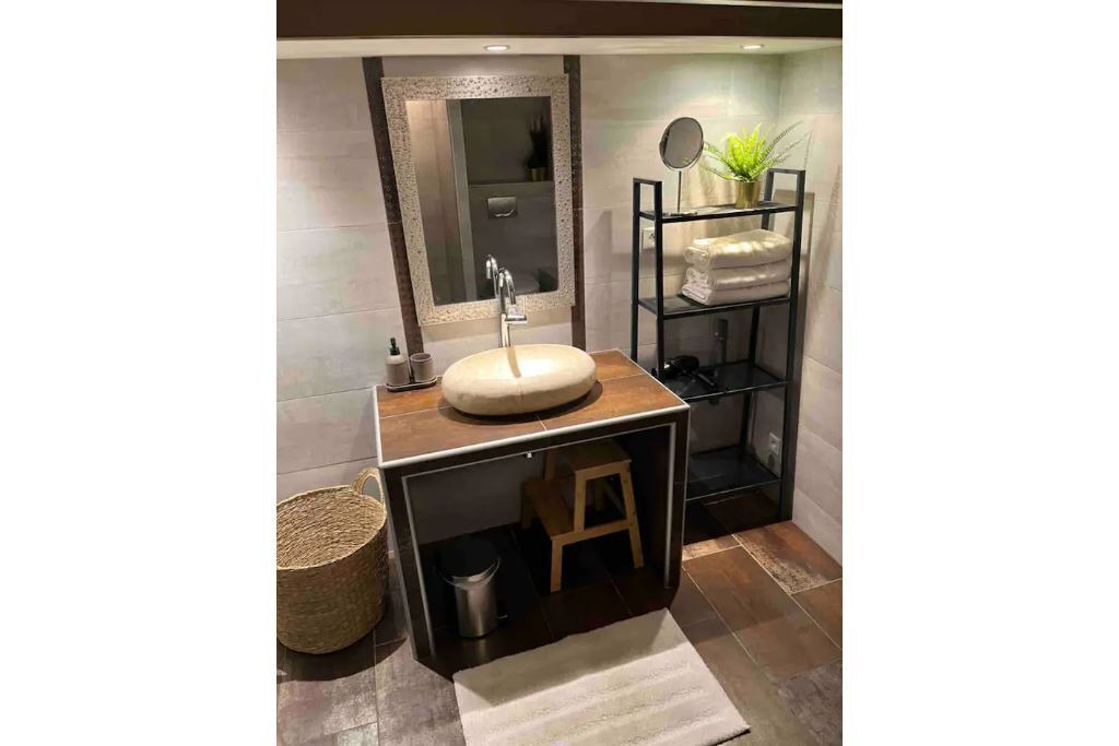 Photo of Bathroom in Arras-sur-Rhone