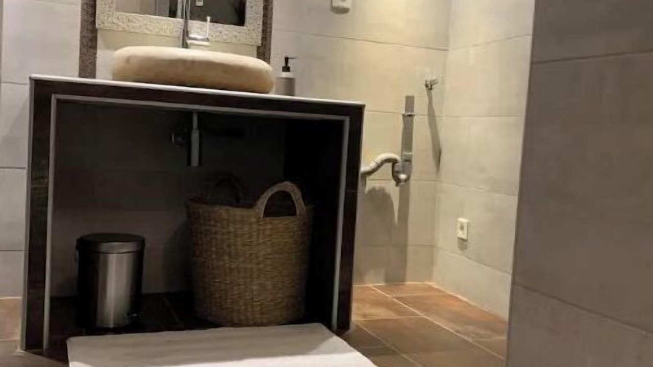 Photo of Bathroom in Arras-sur-Rhone