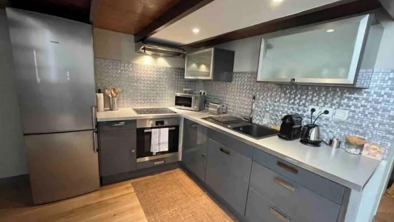 Photo of Kitchen in Arras-sur-Rhone