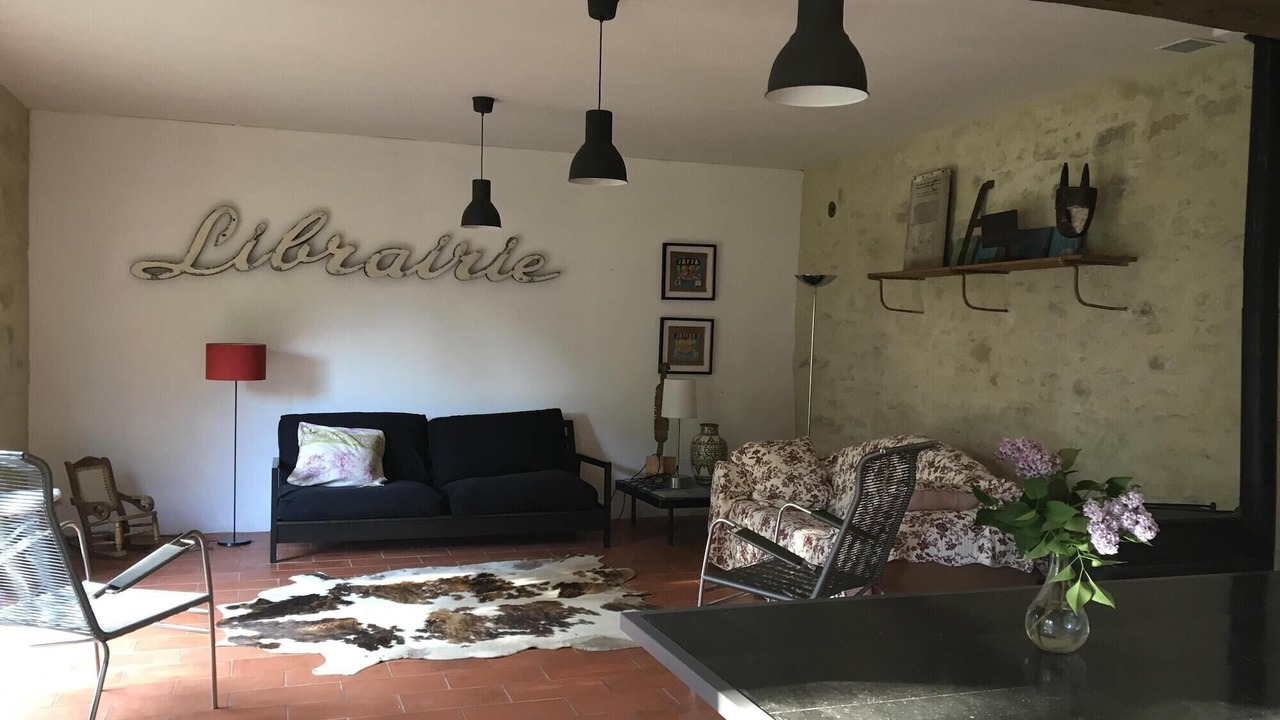 Photo of Livingroom in Saint-Siffret