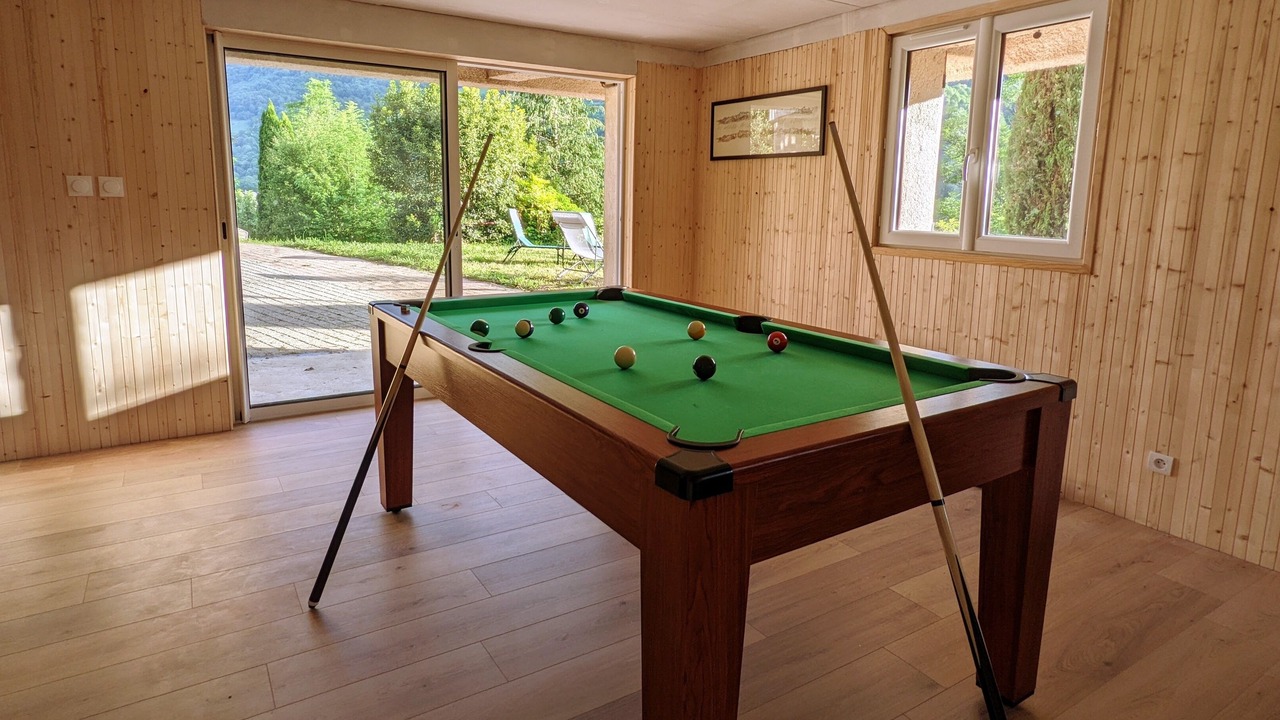 Photo of Bedroom in Campan