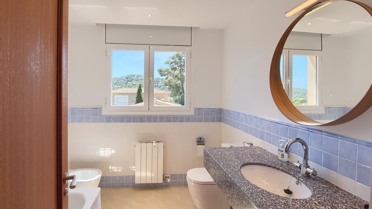 Photo of Bathroom in Sa Riera