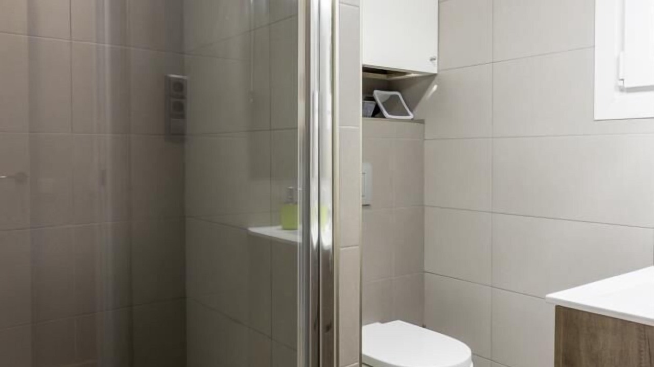 Photo of Bathroom in El Poble-sec