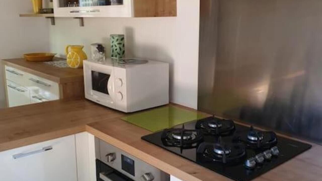 Photo of Kitchen in Decines-Charpieu