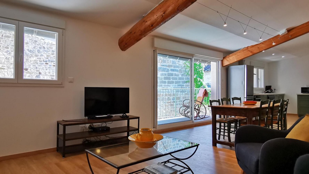 Photo of Livingroom in Bourdic