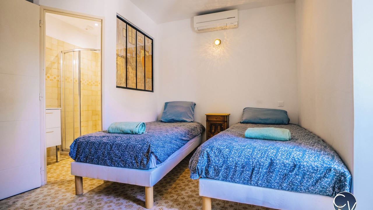 Photo of Bedroom in Bourdic