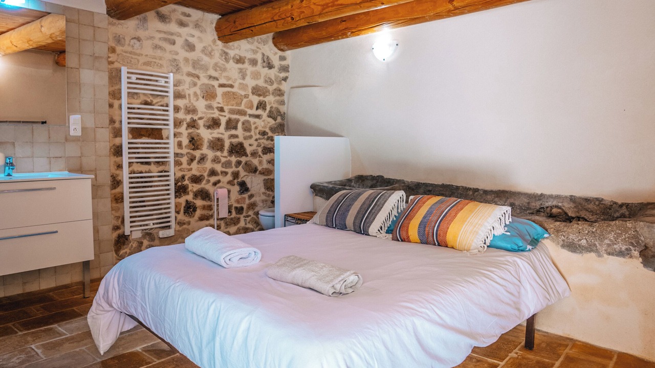 Photo of Bedroom in Bourdic