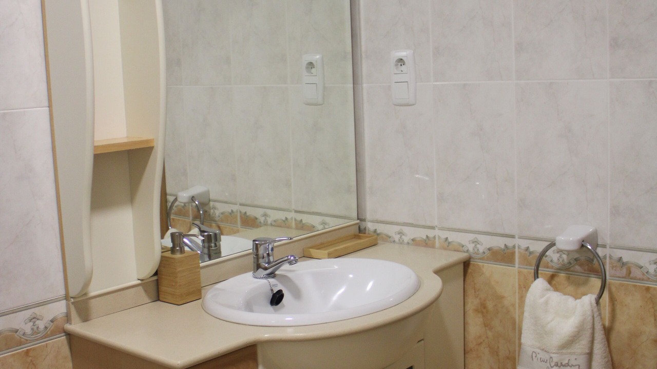 Photo of Bathroom in Arcade