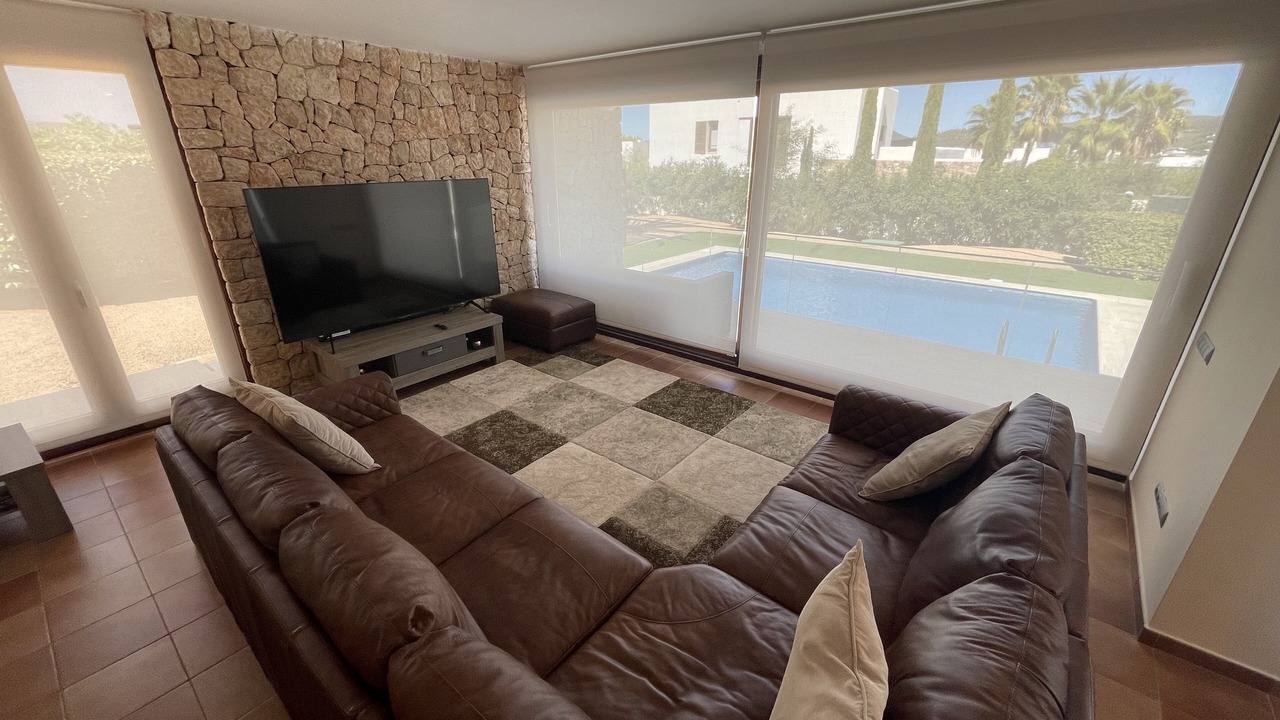 Photo of Livingroom in San Antonio Bay