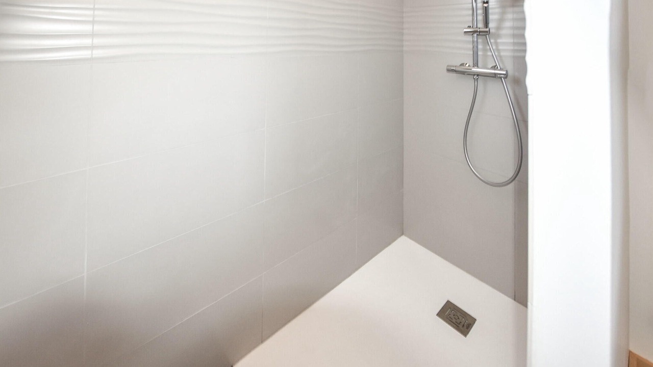 Photo of Bathroom in Colonzelle