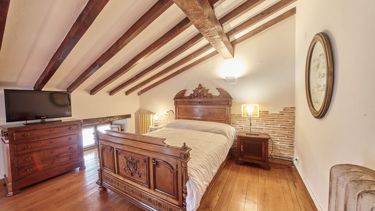 Photo of Bedroom in Orena
