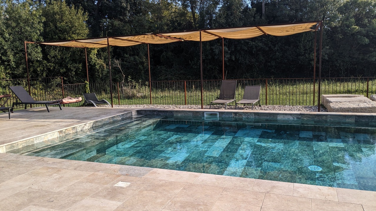 Photo of Outdoor in Avignon