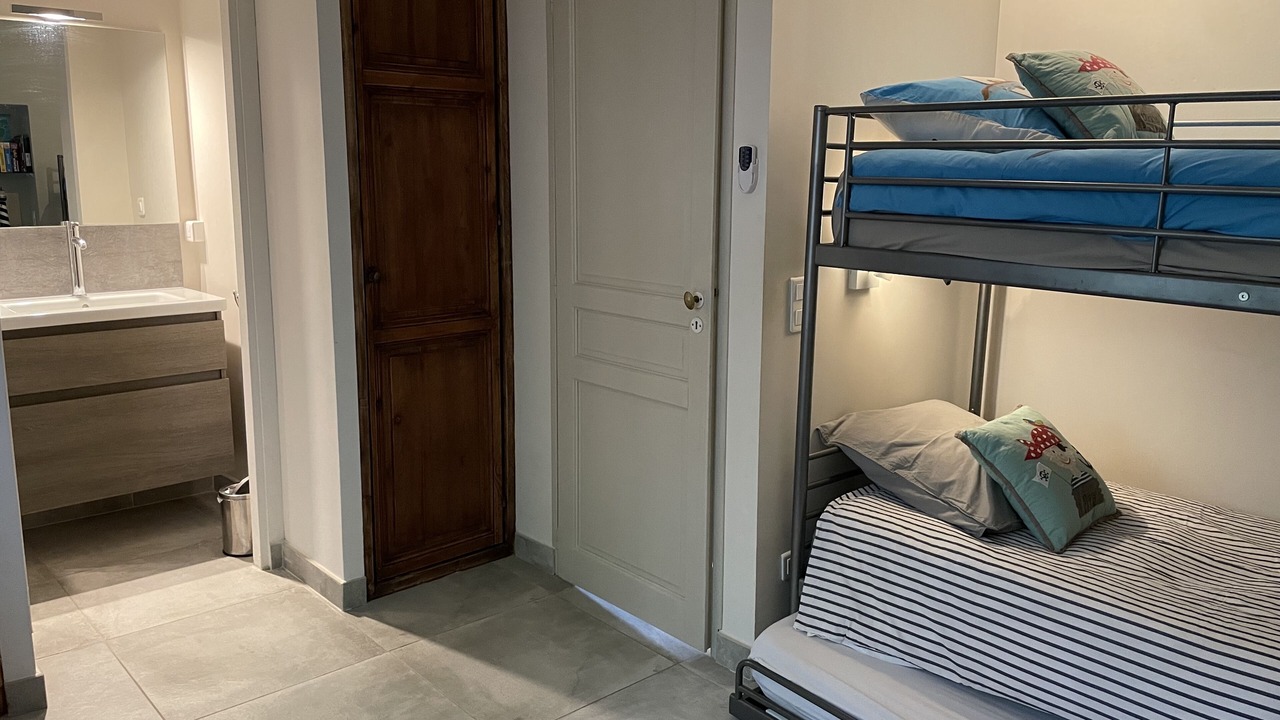 Photo of Bedroom in Villeneuve-les-Avignon