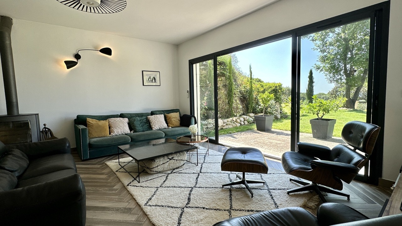 Photo of Livingroom in Lambesc
