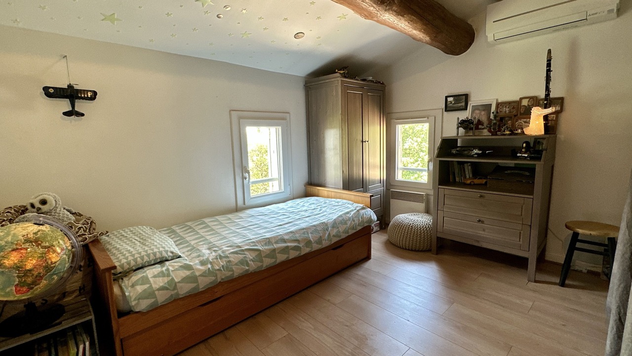 Photo of Bedroom in Lambesc