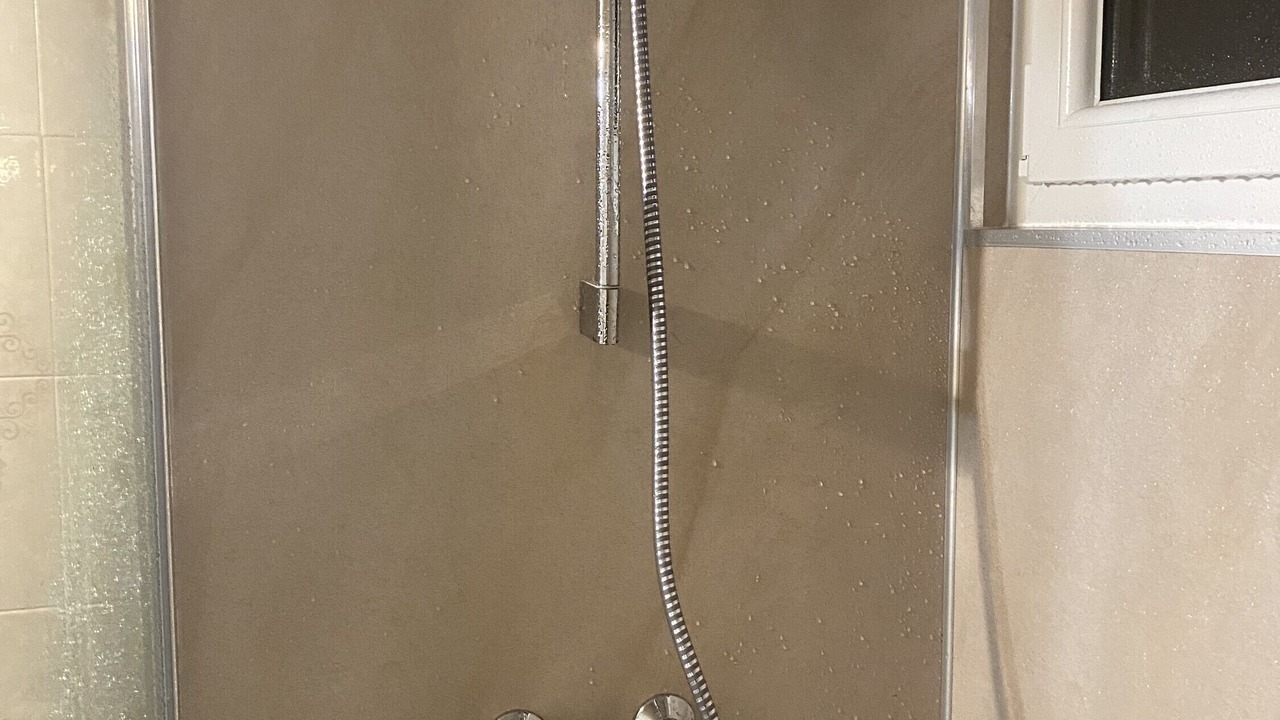 Photo of Bathroom in Echalas