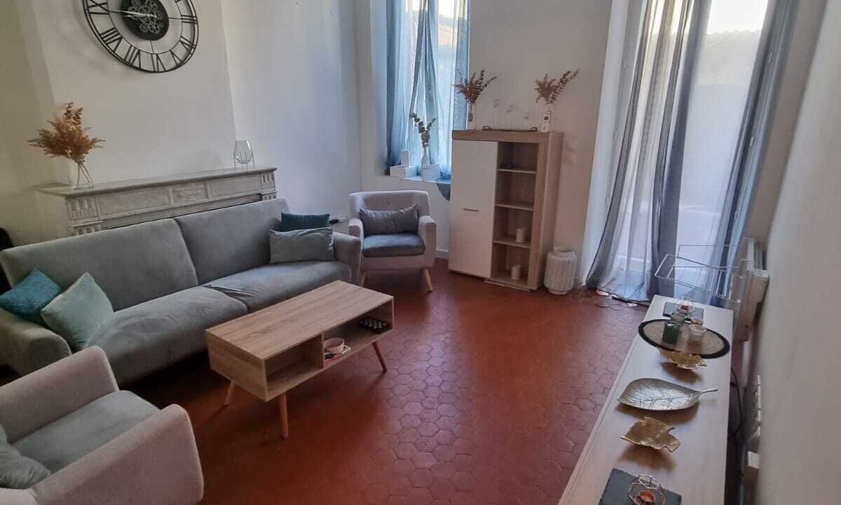 Photo of Livingroom in Palais de justice