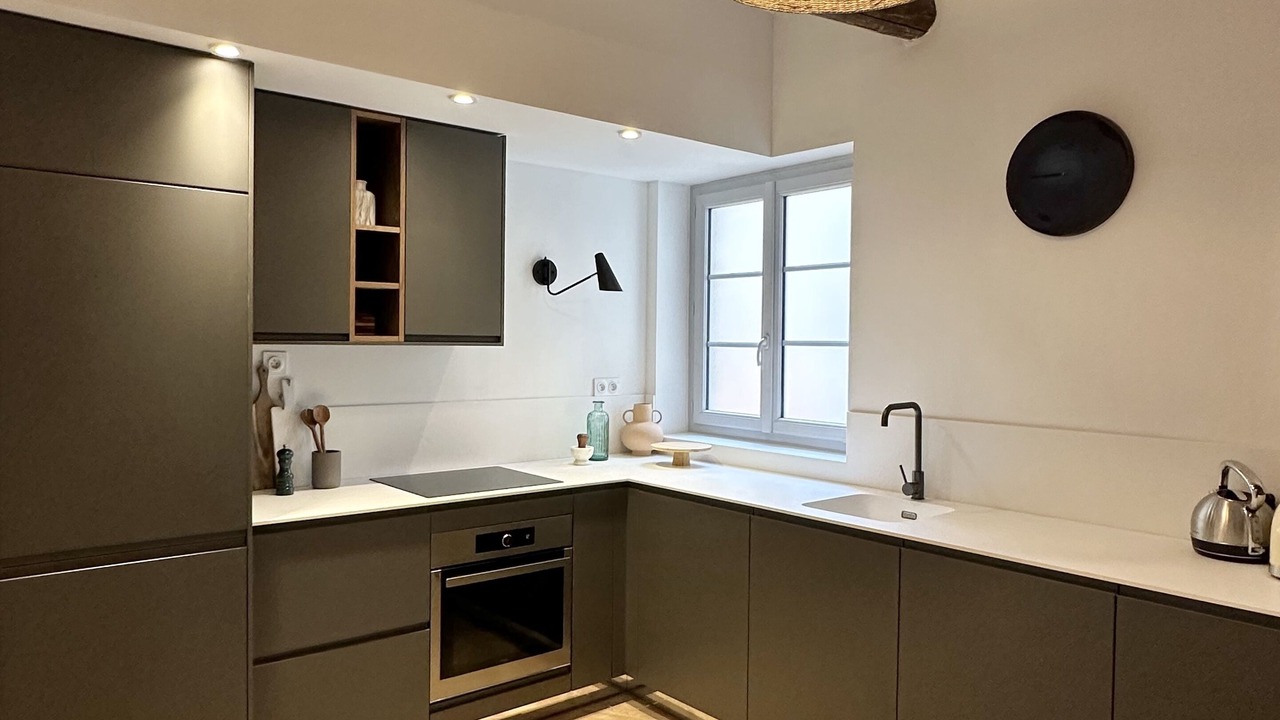 Photo of Kitchen in Quartier Administrations