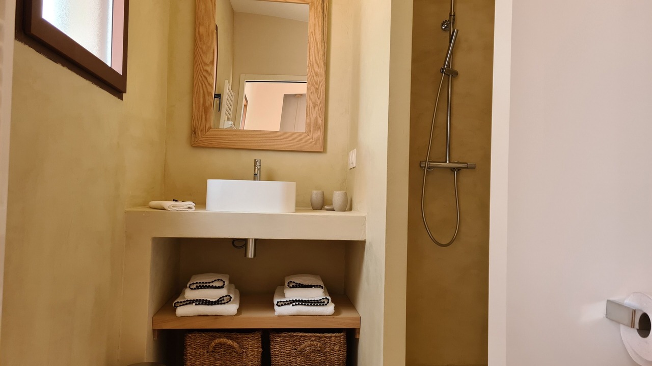 Photo of Bathroom in Puget