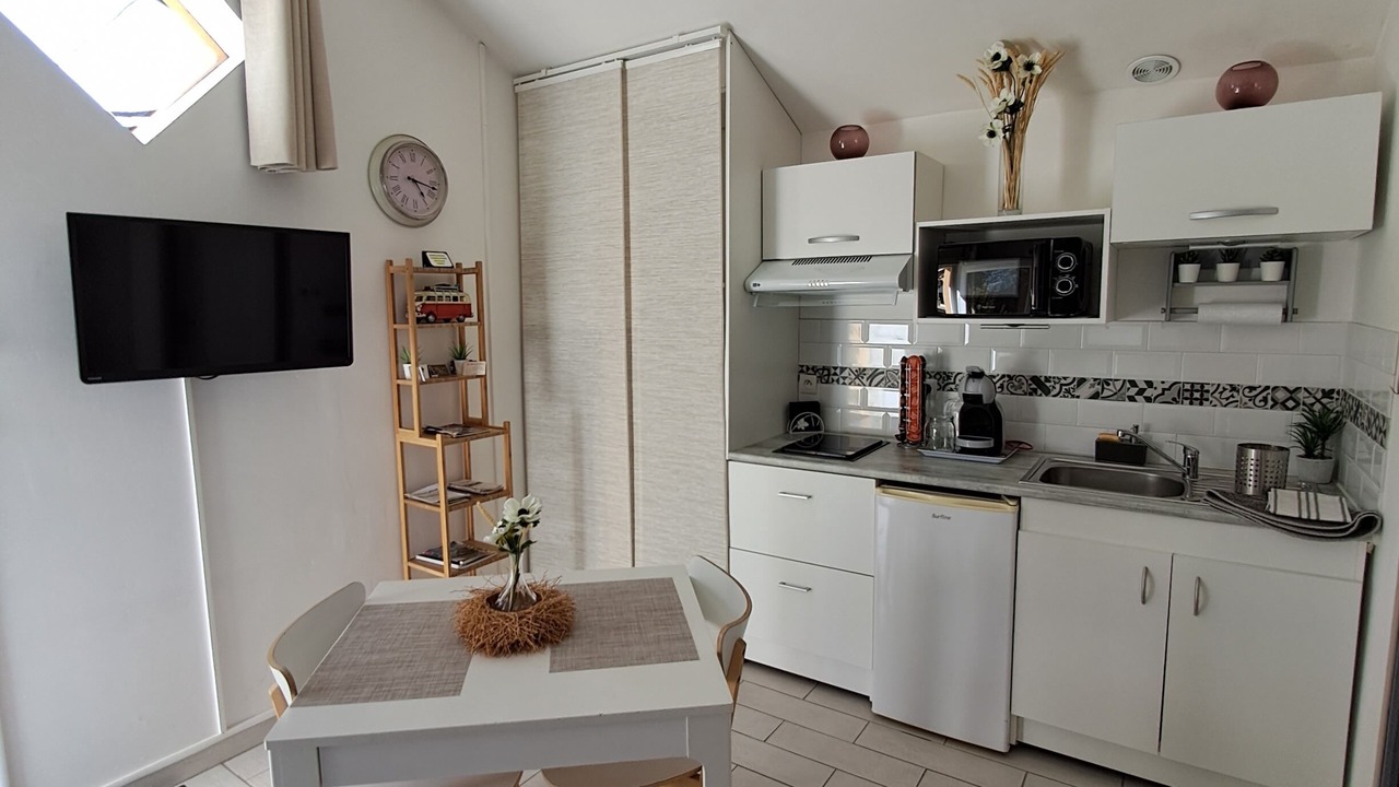 Photo of Kitchen in Saint-Paul-de-Varax
