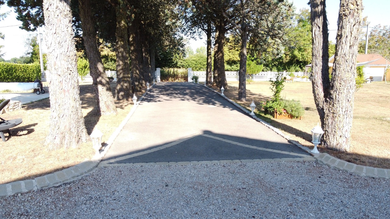 Photo of Outdoor in Saint-Paul-de-Varax