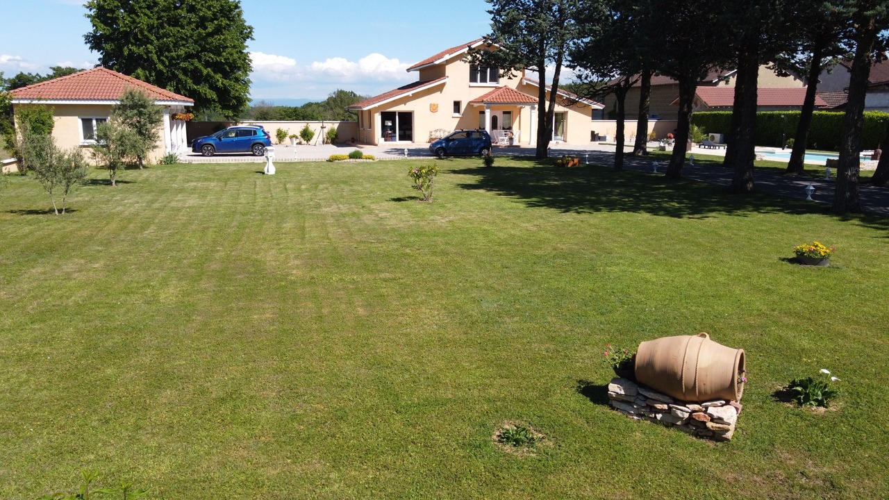 Photo of Outdoor in Saint-Paul-de-Varax