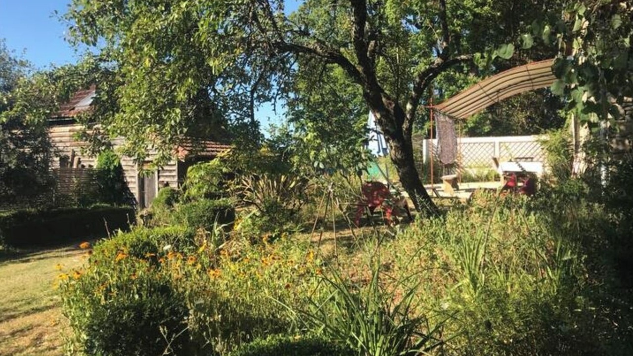 Photo of Outdoor in Saint-Amand-de-Coly