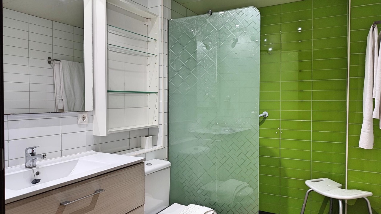 Photo of Bathroom in Valdeolleros