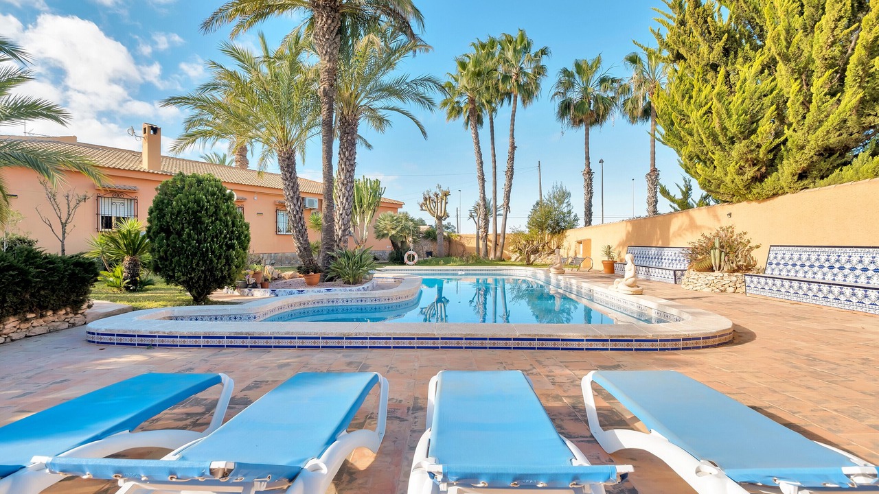 Photo of Outdoor in El Chaparral