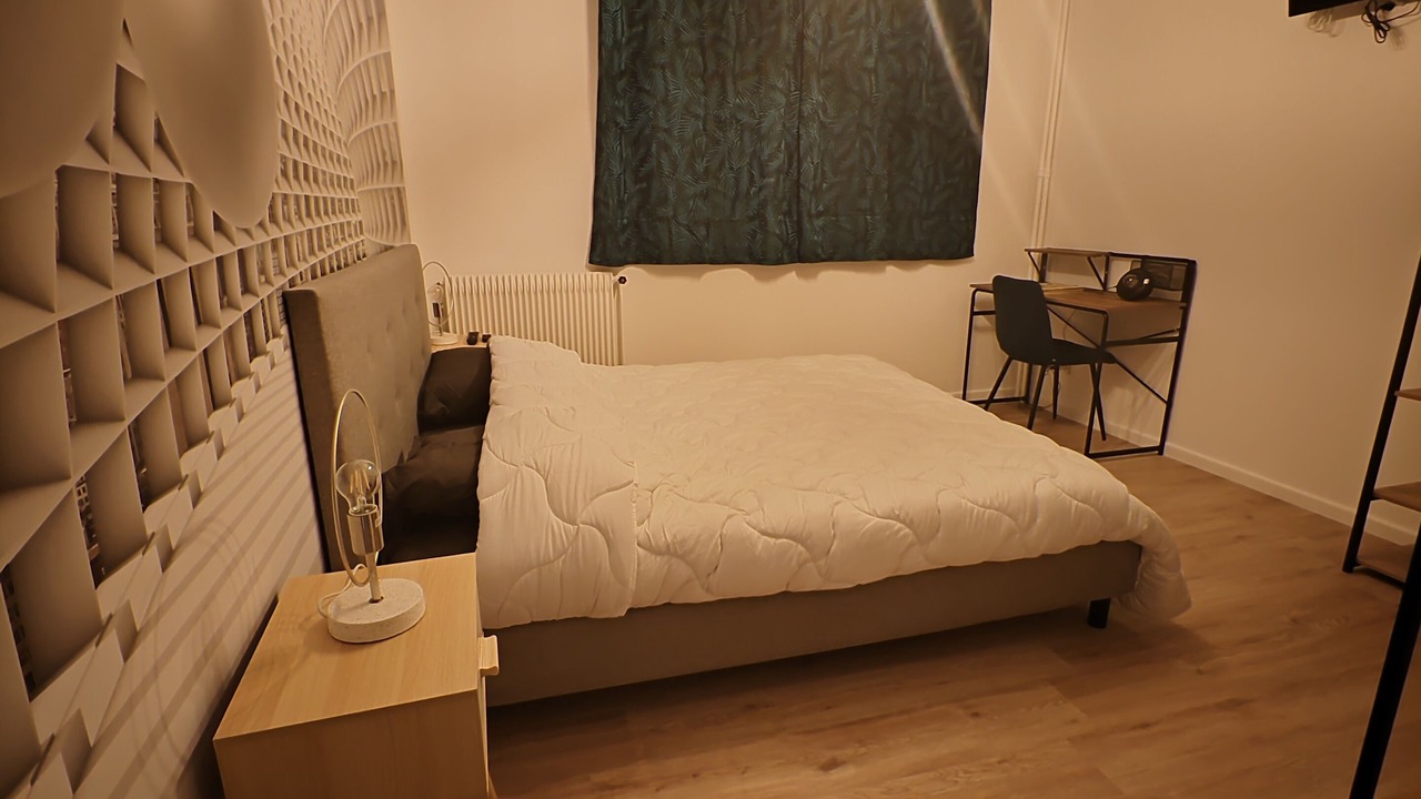 Photo of Bedroom in 5th Arrondissement