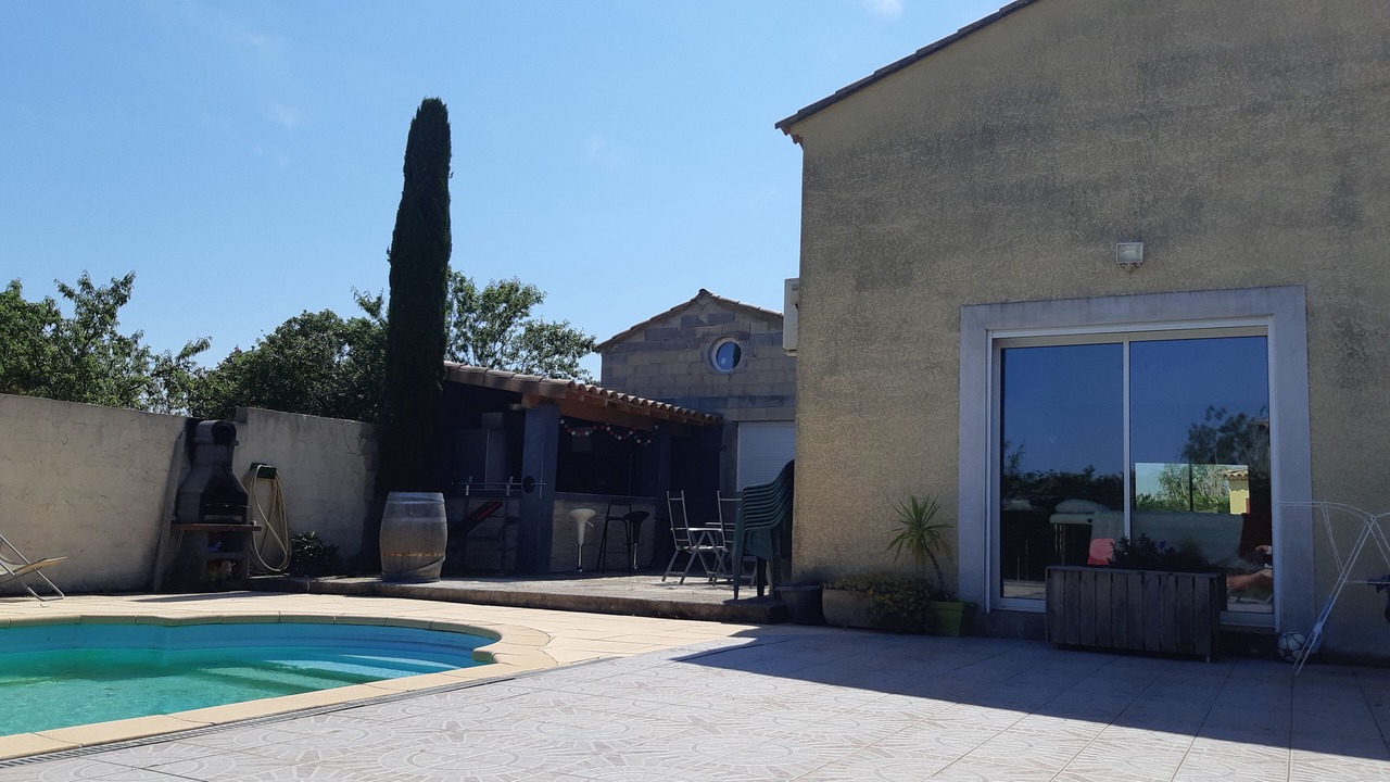 Photo of Outdoor in Aubord