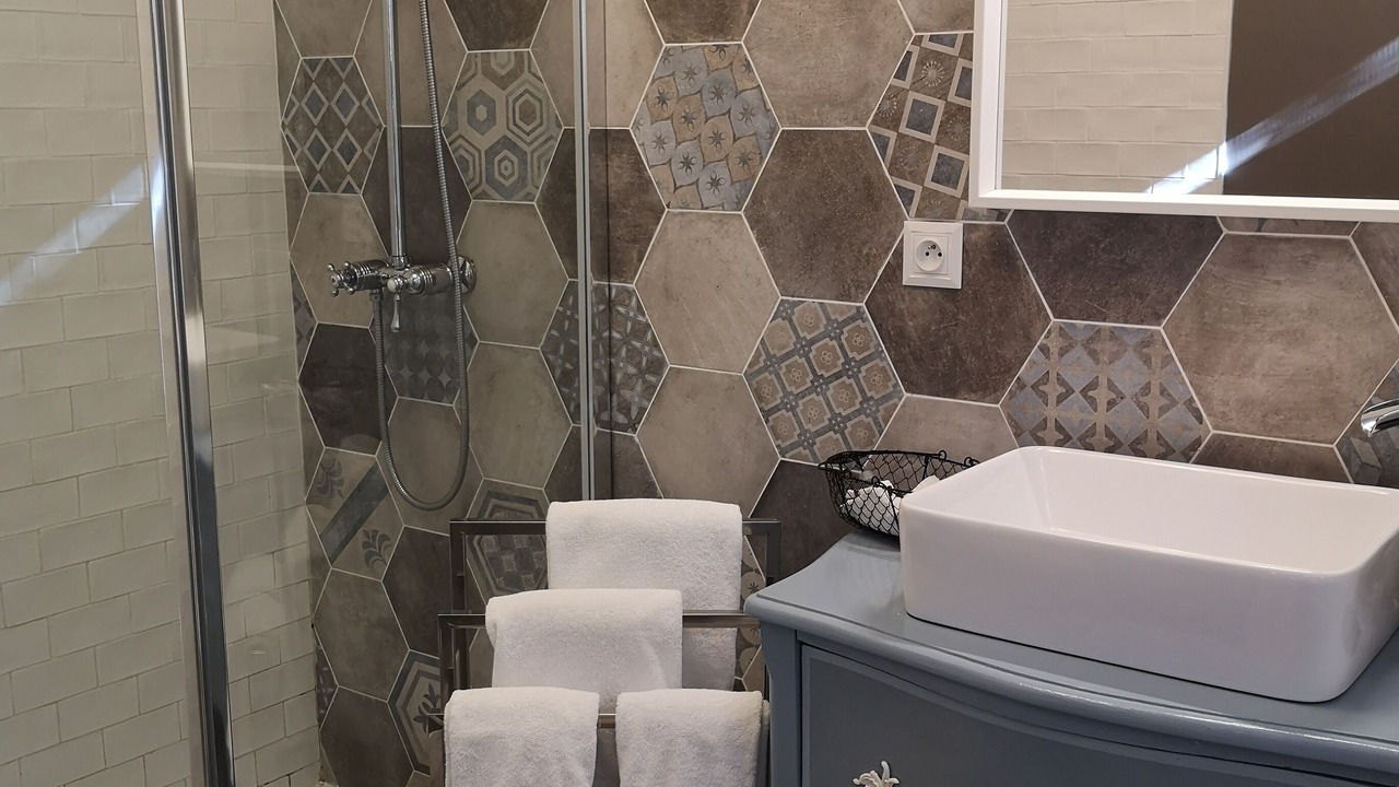 Photo of Bathroom in Beaucaire