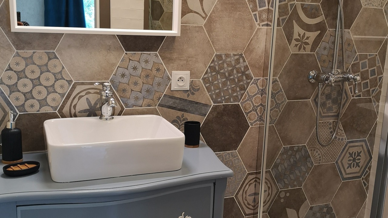 Photo of Bathroom in Beaucaire