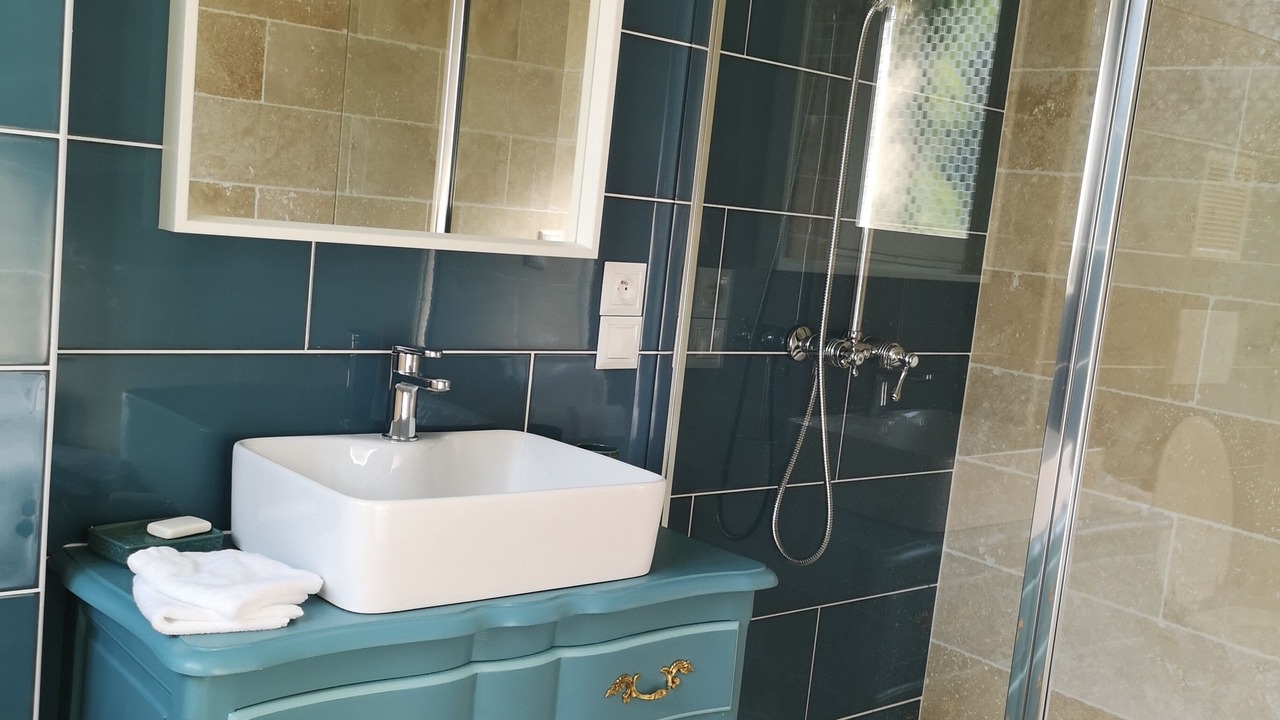 Photo of Bathroom in Beaucaire