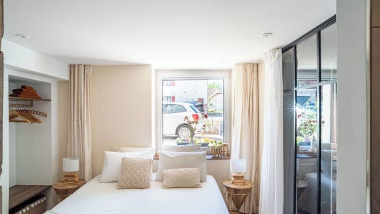 Photo of Bedroom in Echenevex