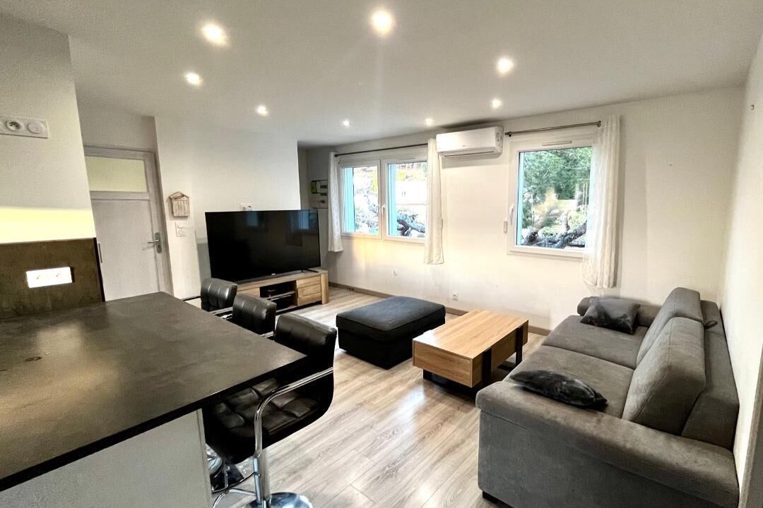 Photo of Livingroom in Saint-Chamas