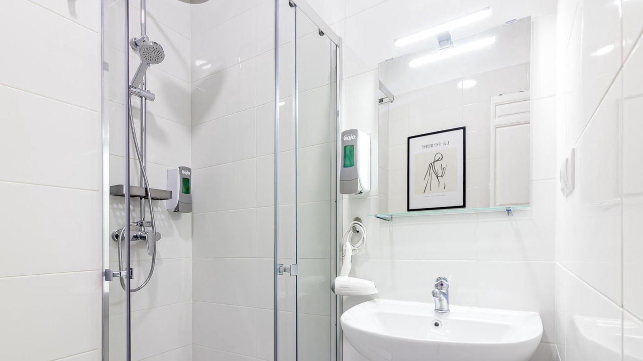 Photo of Bathroom in La Victoria
