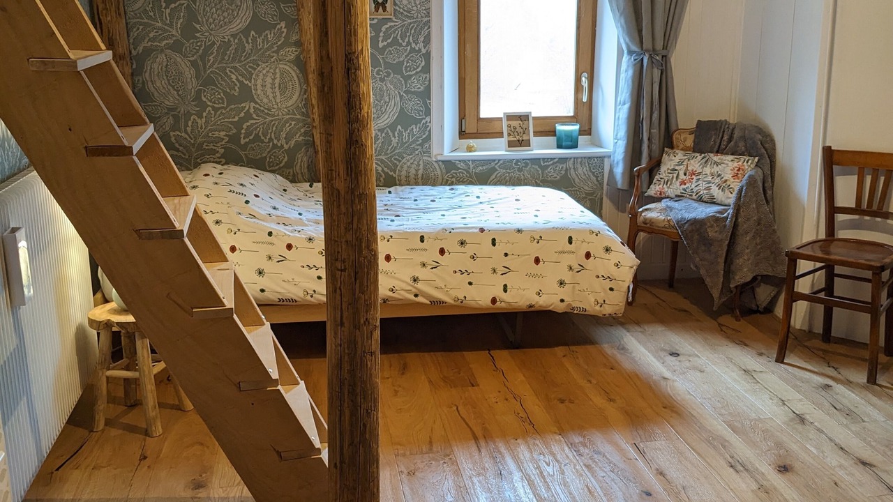 Photo of Bedroom in Hotonnes