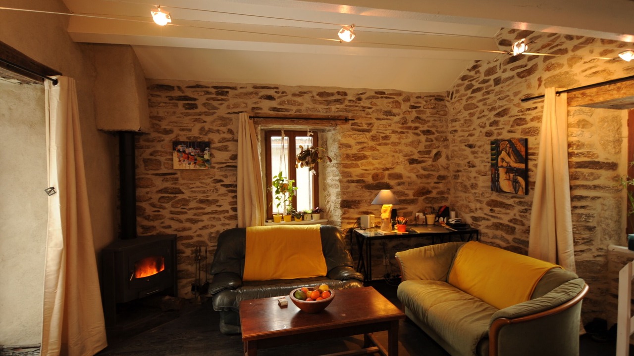 Photo of Livingroom in Saint-Melany