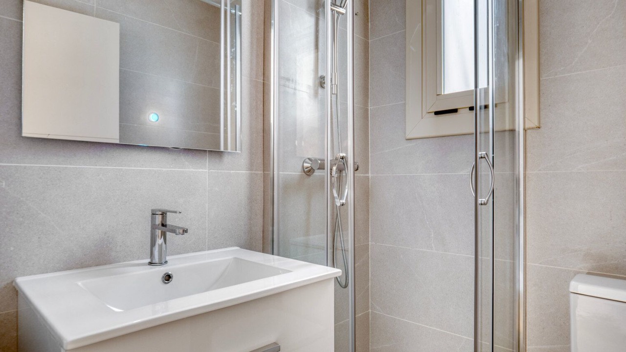 Photo of Bathroom in La Nova Esquerra de l'Eixample