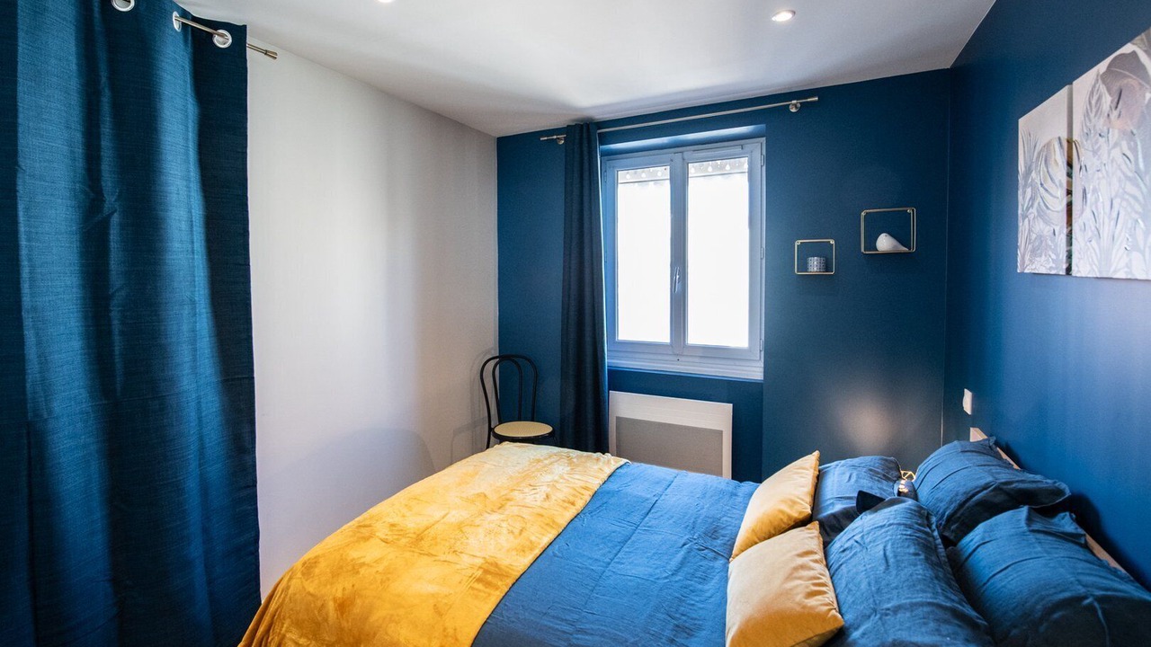 Photo of Bedroom in Charpennes - Charmettes