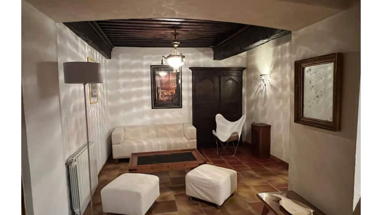 Photo of Livingroom in Bouge-Chambalud