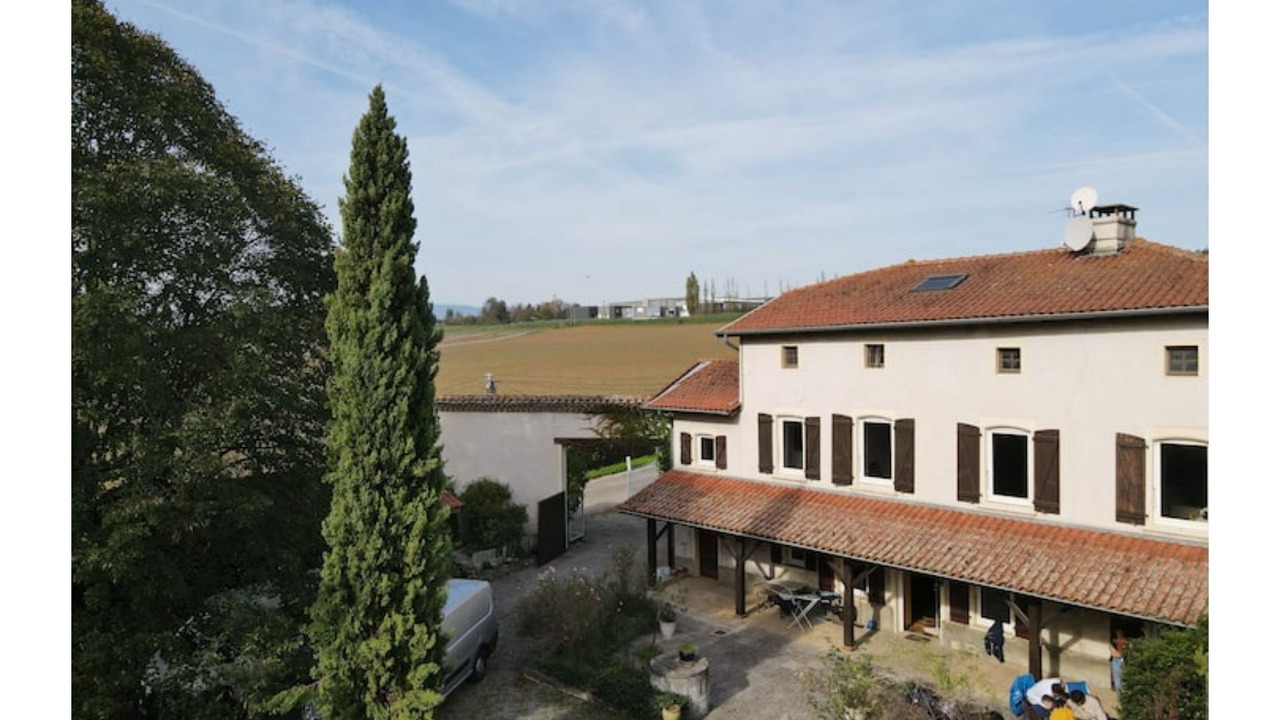 Photo of Outdoor in Bouge-Chambalud