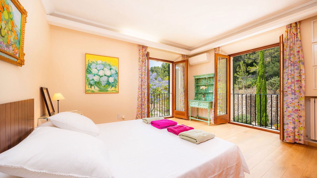 Photo of Bedroom in Esporles