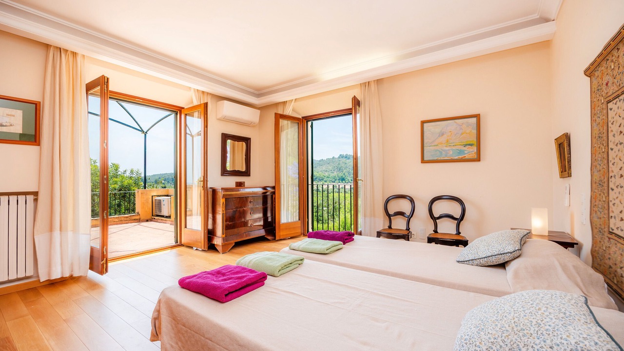 Photo of Bedroom in Esporles
