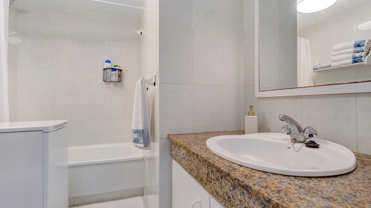 Photo of Bathroom in Los Lagos