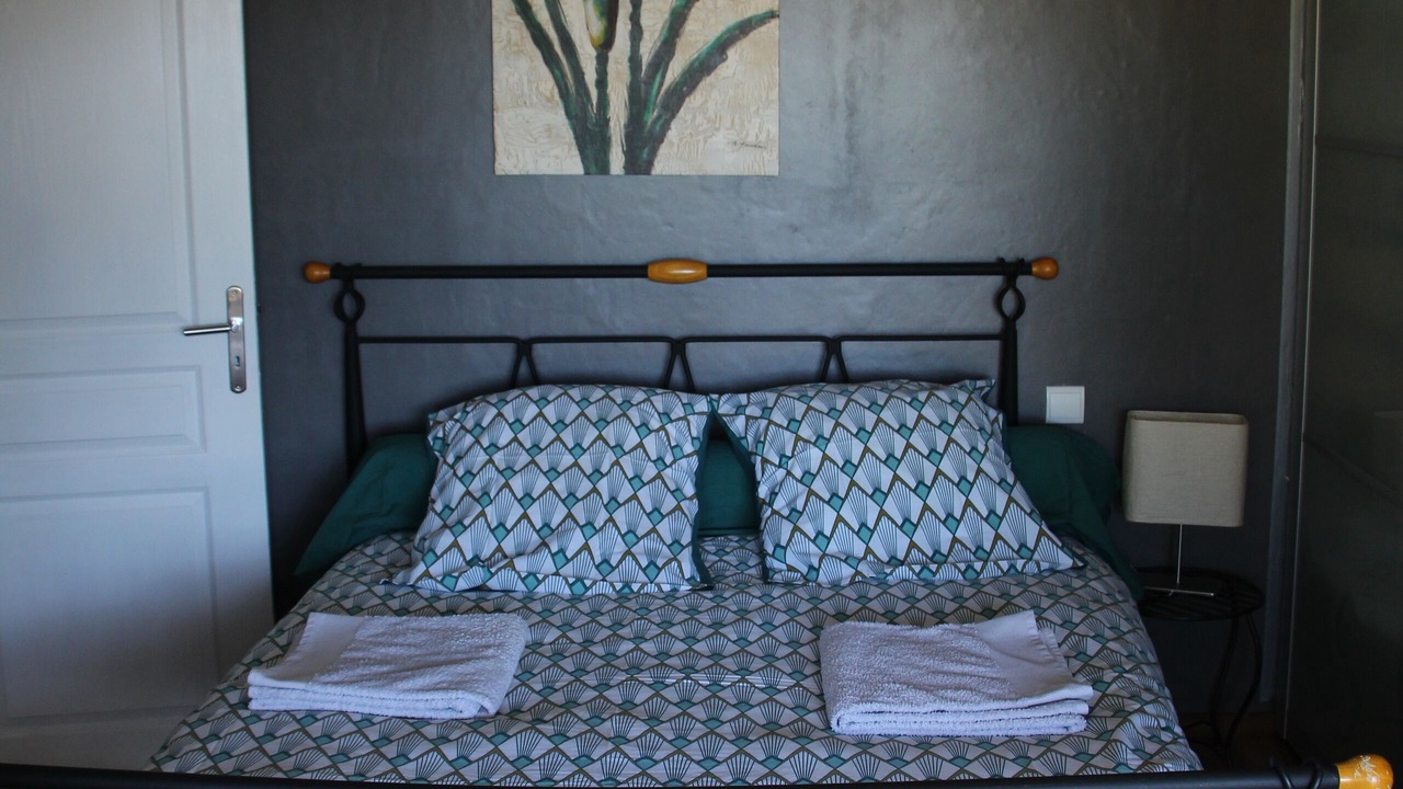 Photo of Bedroom in Echallon